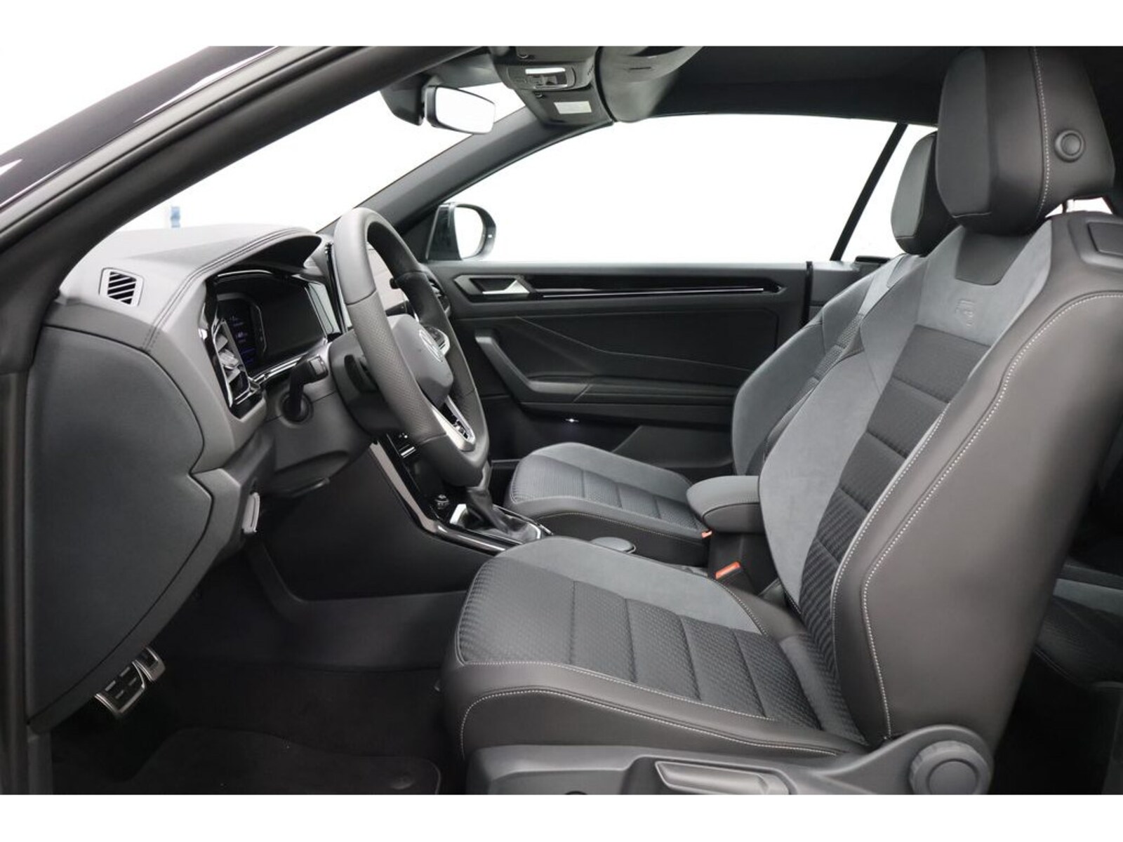 Volkswagen T-Roc Cabriolet – Bild 24