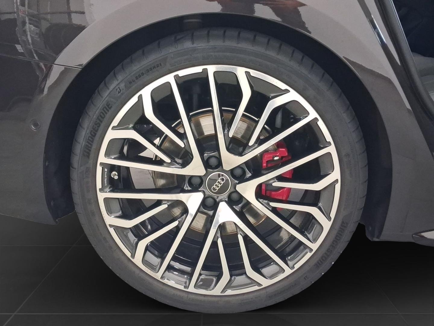 Bild über Audi A6 Avant edition one TFSI 150 kW S tronic - für weitere Informationen kontaktieren Sie den Audi Partner