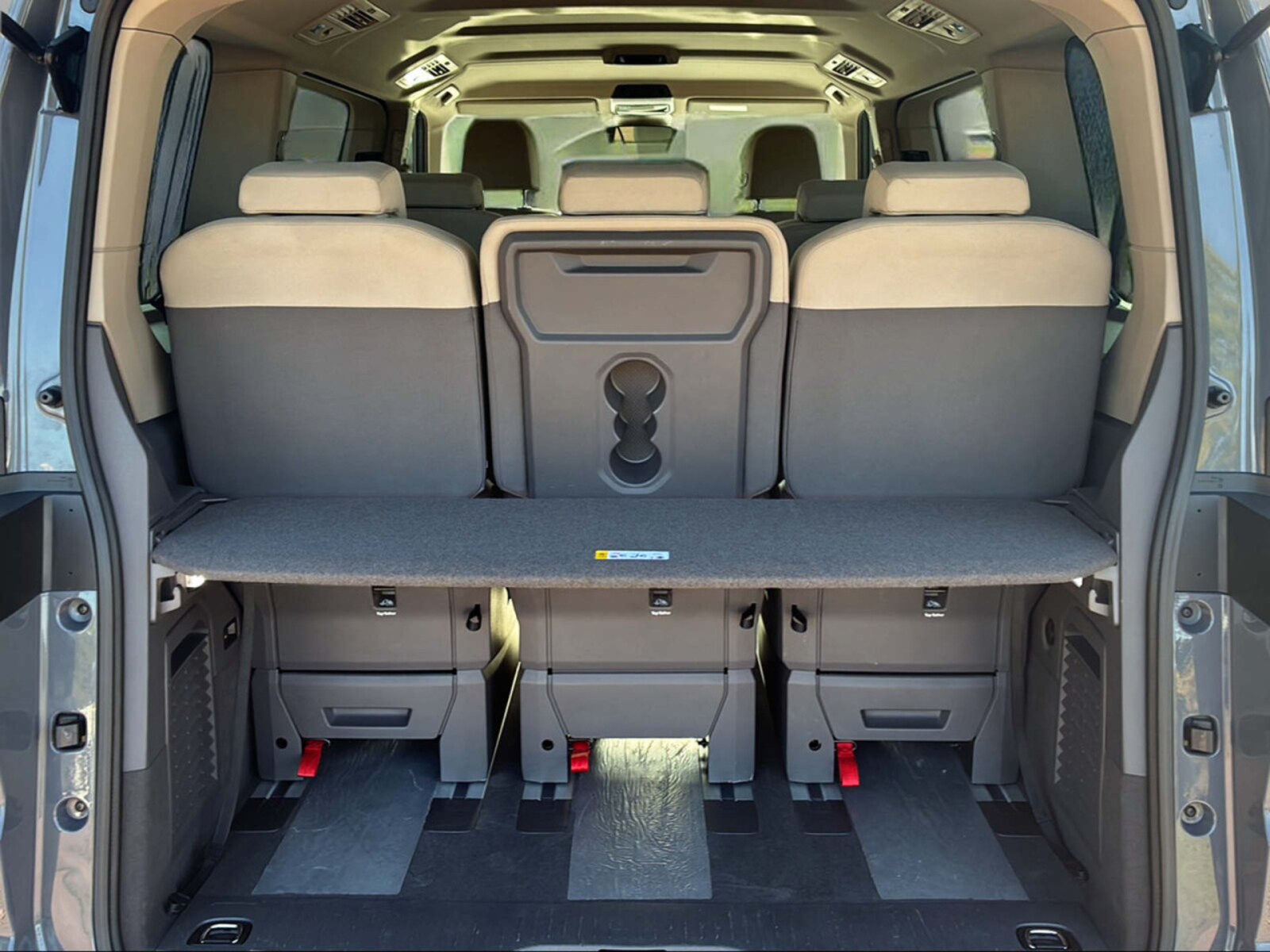 Volkswagen Multivan – Bild 14
