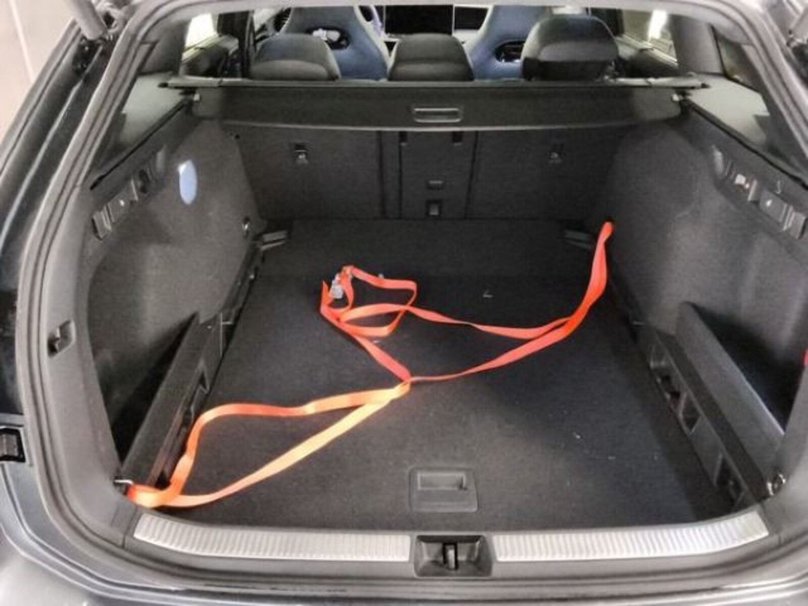Volkswagen Passat – Bild 5