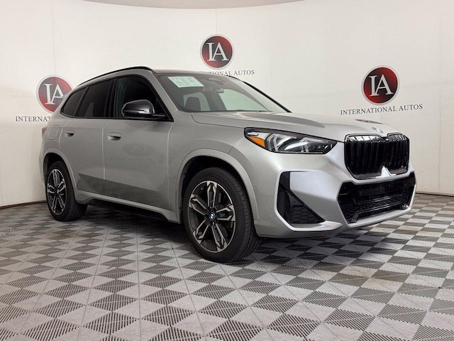 2023 BMW X1