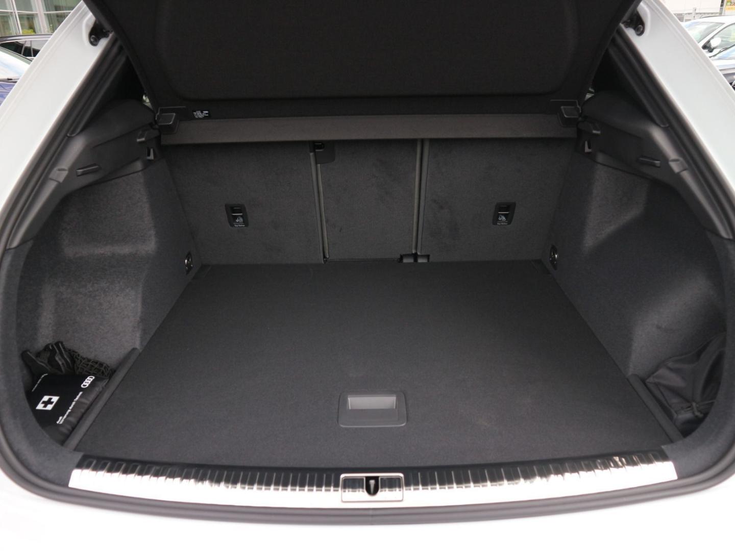 Image about Audi Q3 advanced 35 TDI S tronic