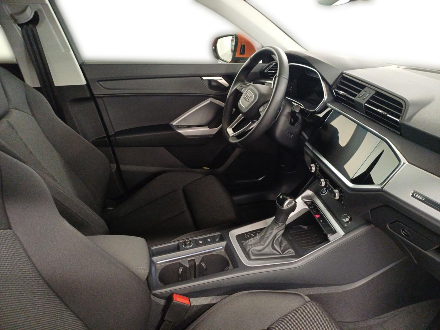 Image about Audi Q3 Sportback TFSI e S line 45 TFSI e S tronic