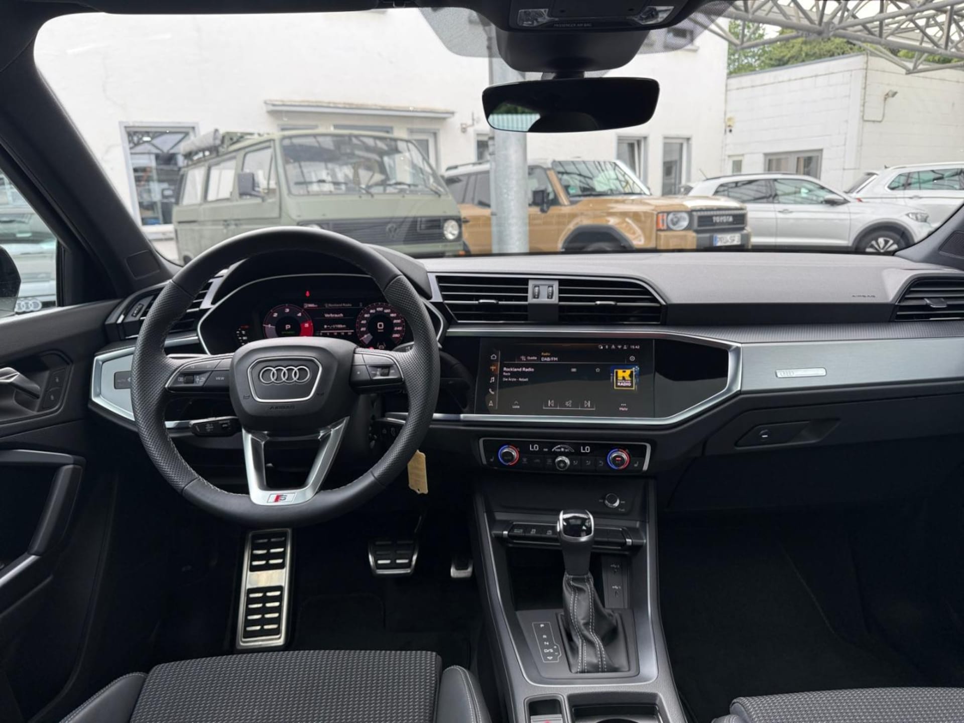 Audi Q3 Sportback S line