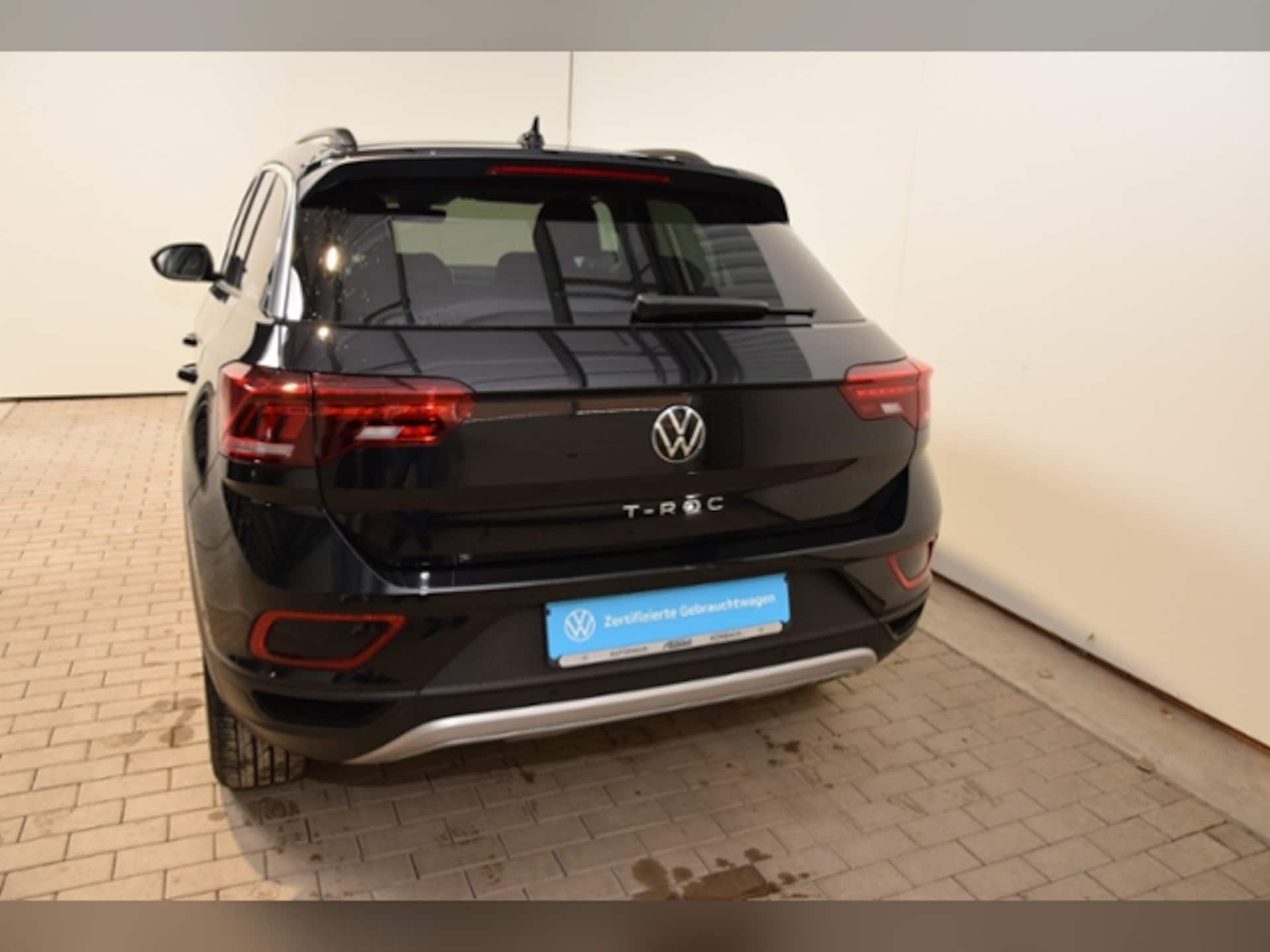 Volkswagen T-Roc Life