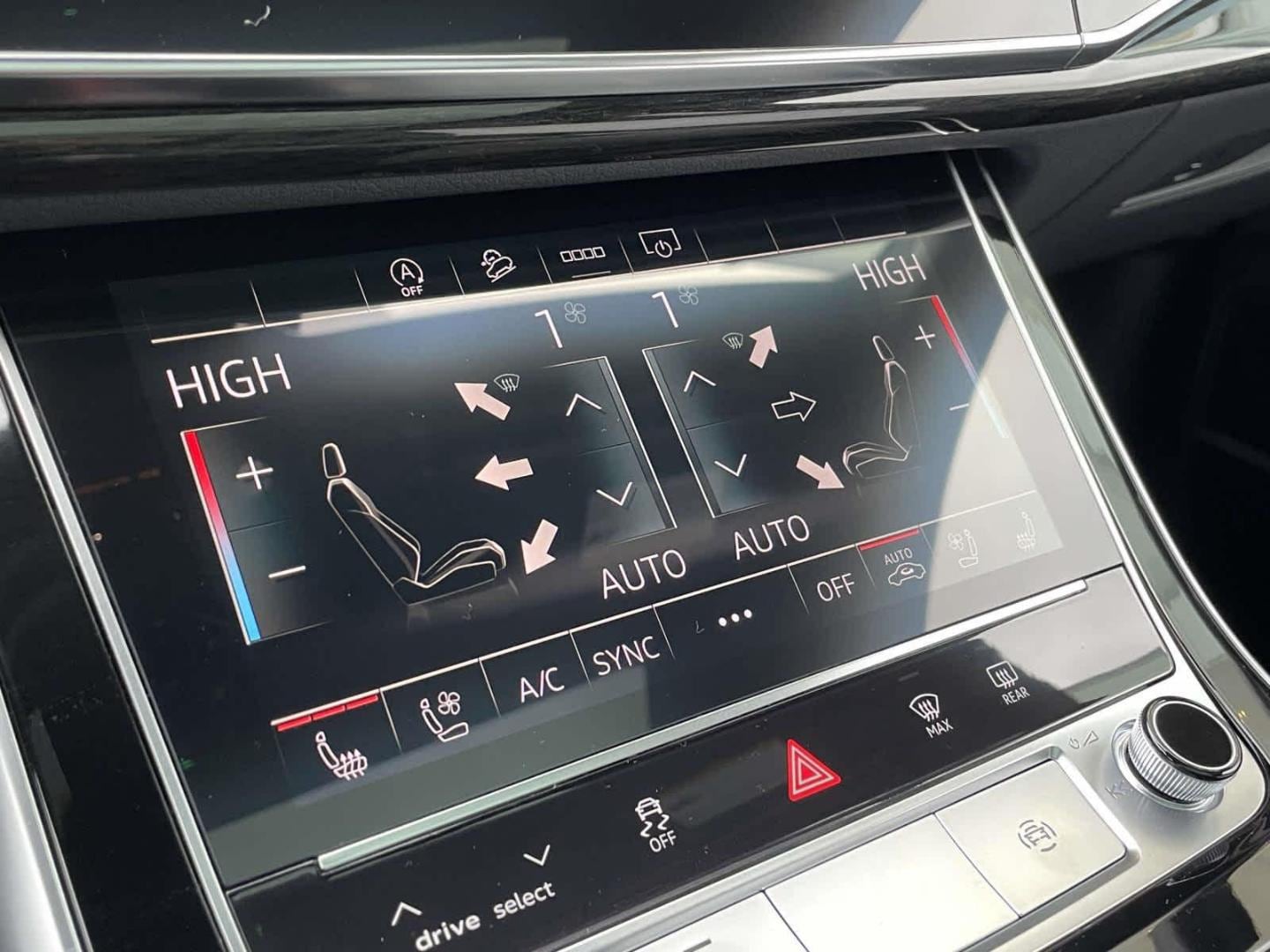 2025 Audi Q7 Premium Plus - Photo 30