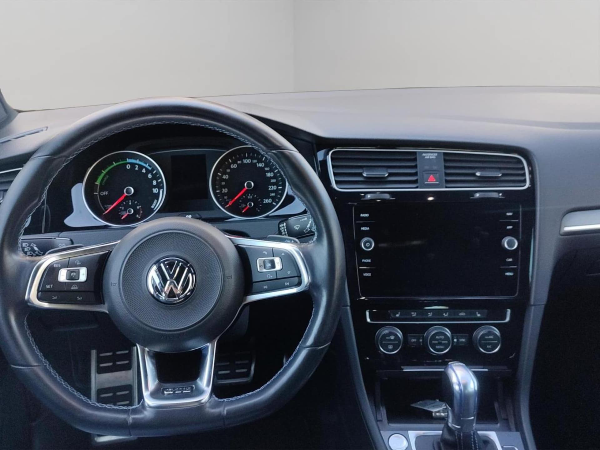 Volkswagen Golf GTE