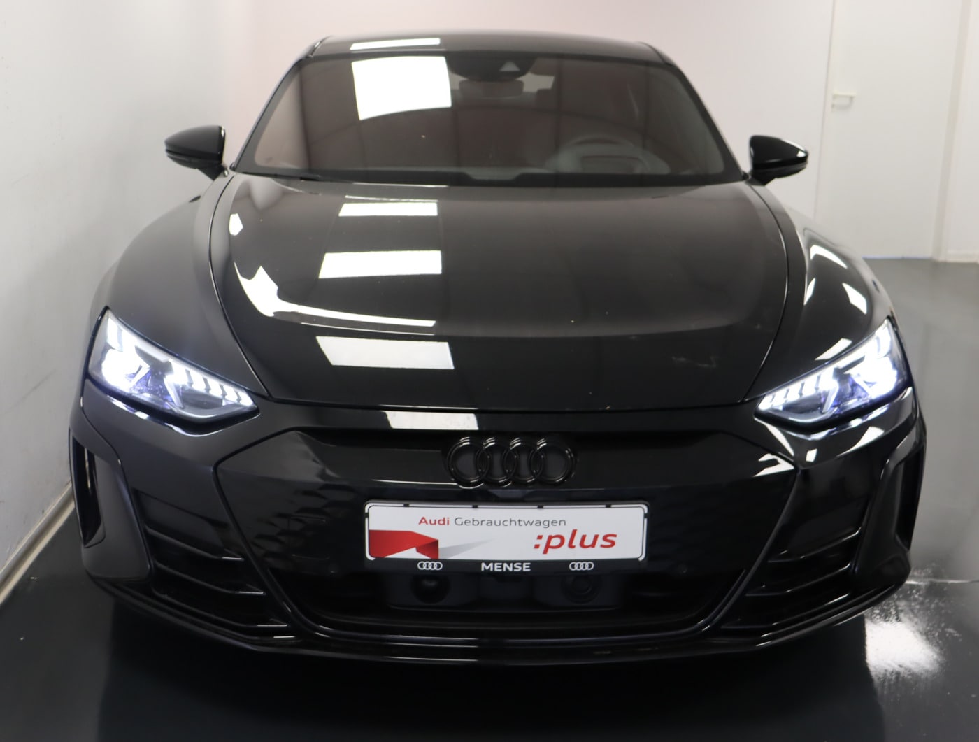 Image about Audi e-tron GT e-tron quattro