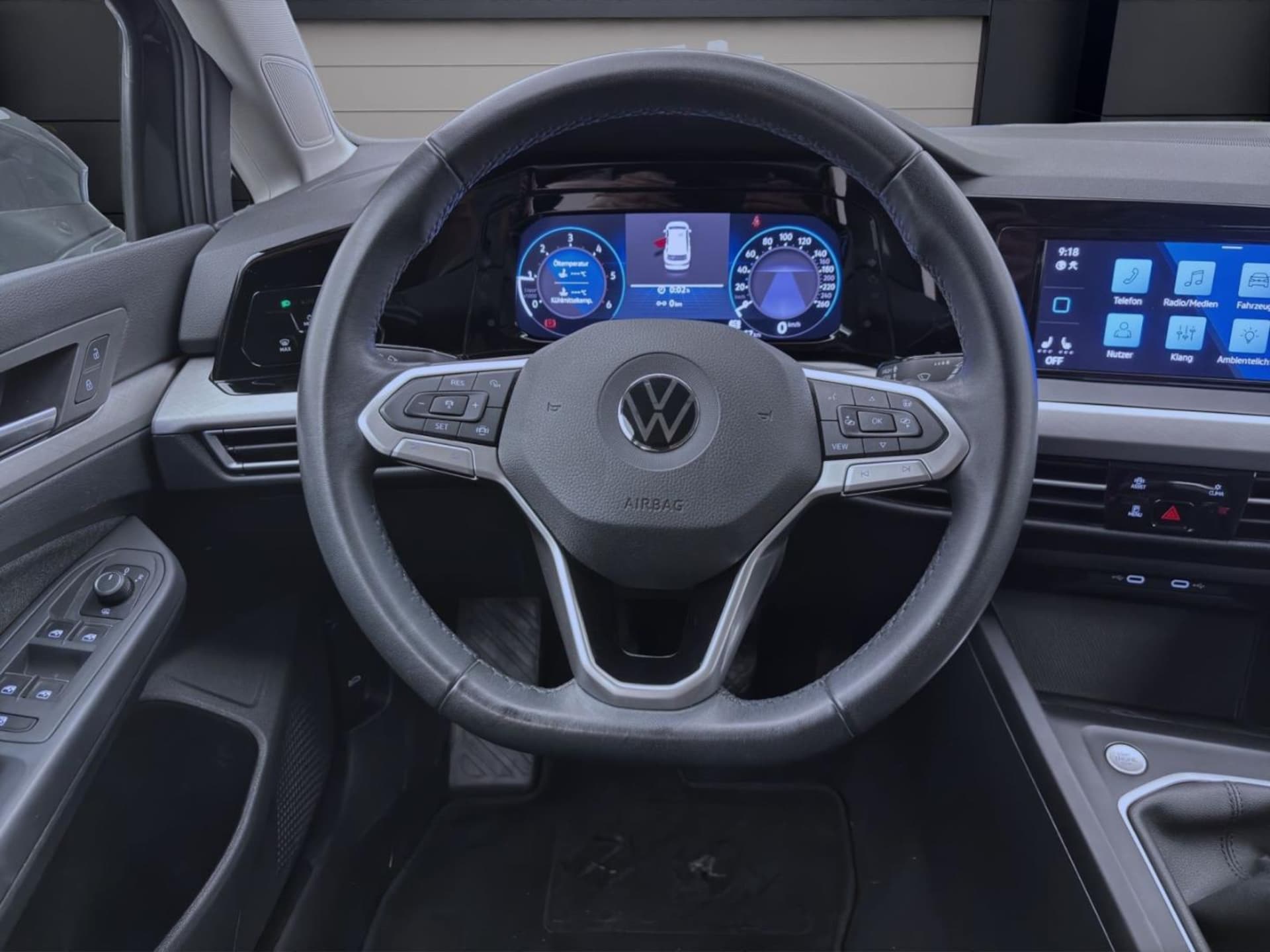 Volkswagen Golf Variant Life