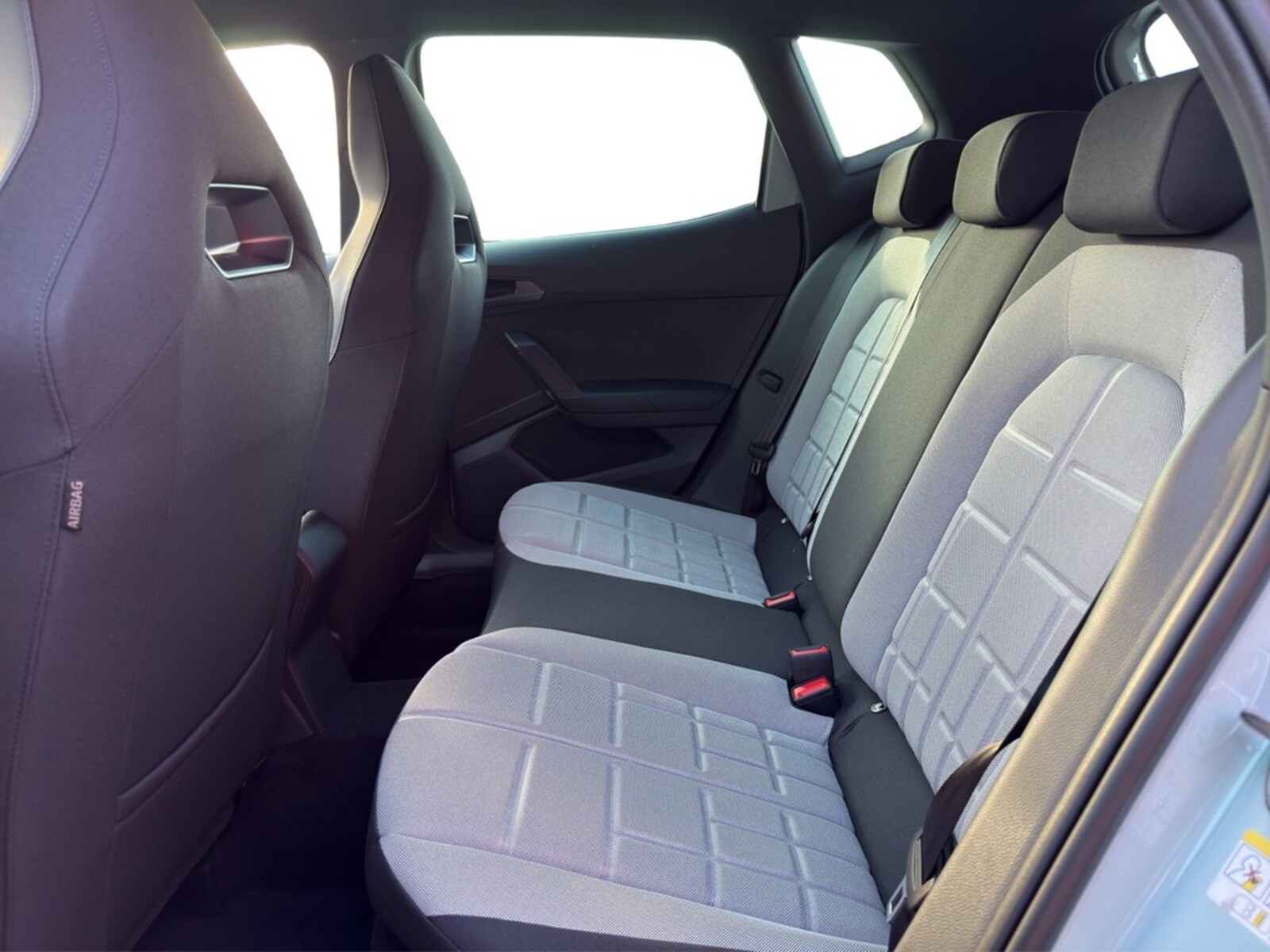 SEAT Arona – Bild 15