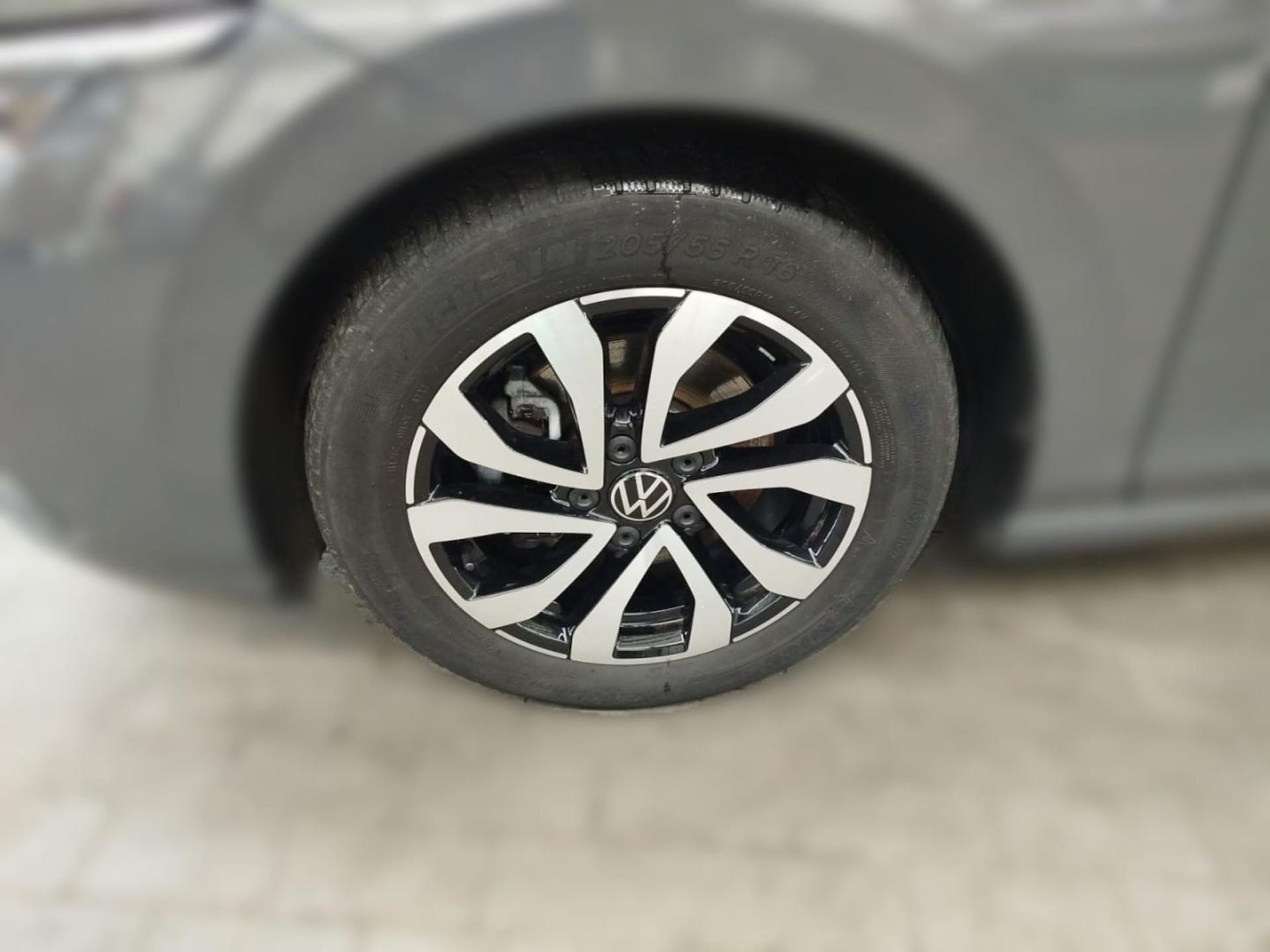 Volkswagen Golf Active