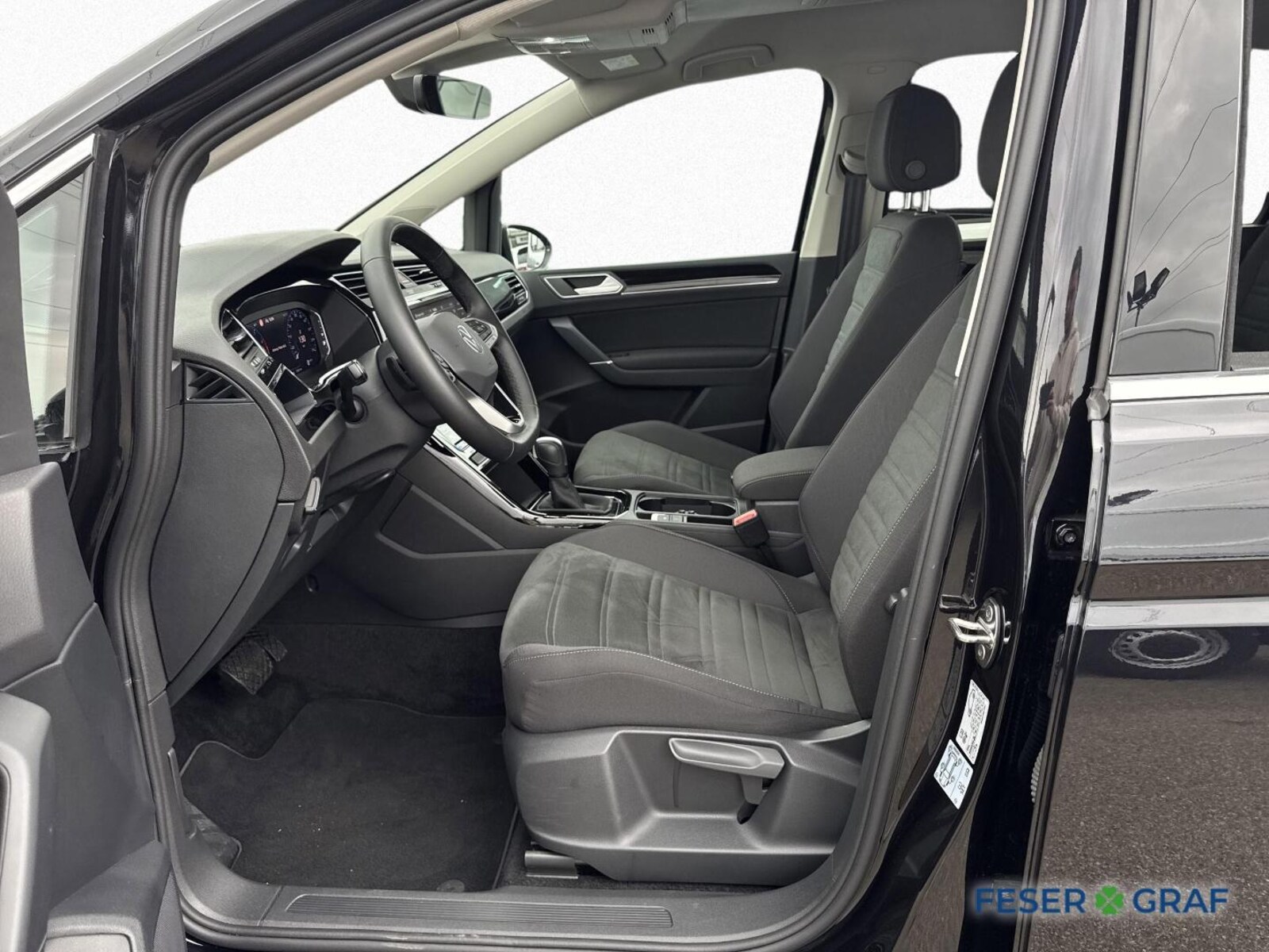 Volkswagen Touran – Bild 10
