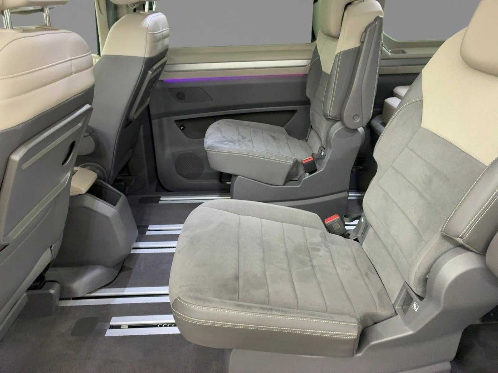 Volkswagen Multivan – Bild 8