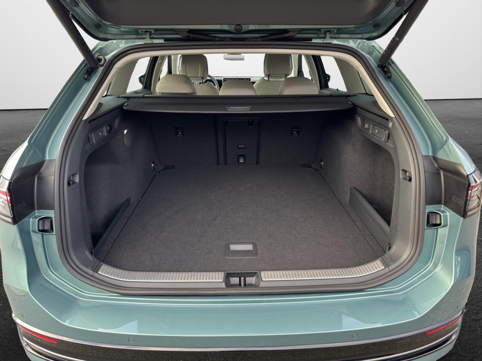 Volkswagen Passat – Bild 13