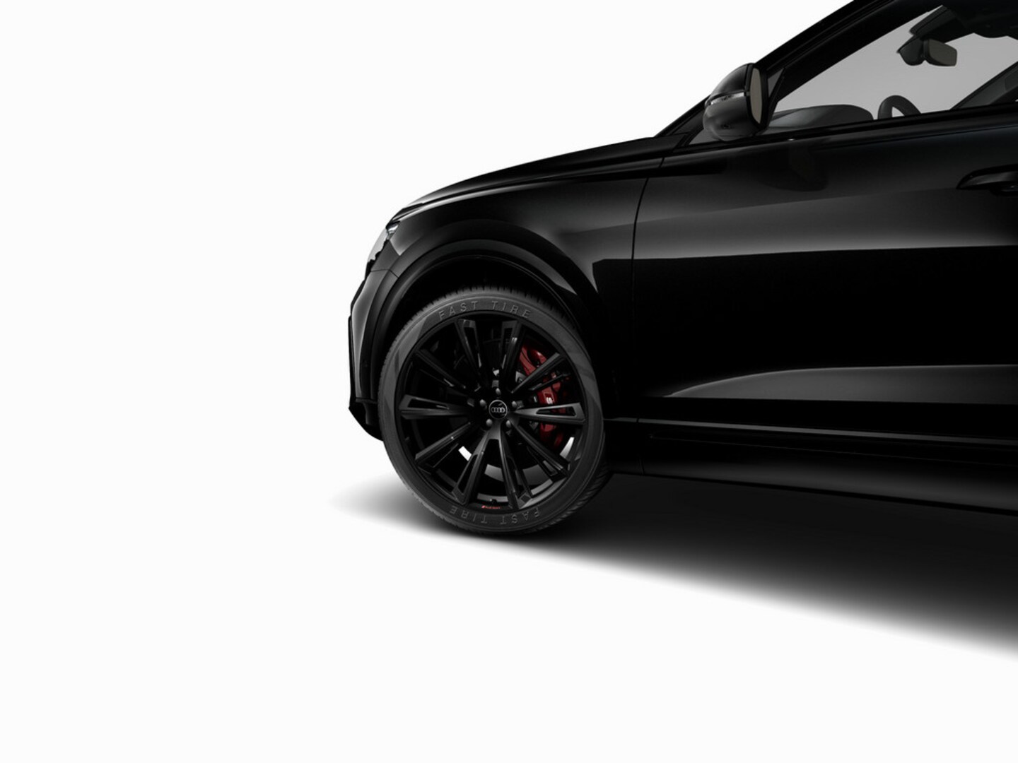 Bild über Audi SQ8 SUV TFSI quattro 373 kW tiptronic - für weitere Informationen kontaktieren Sie den Audi Partner