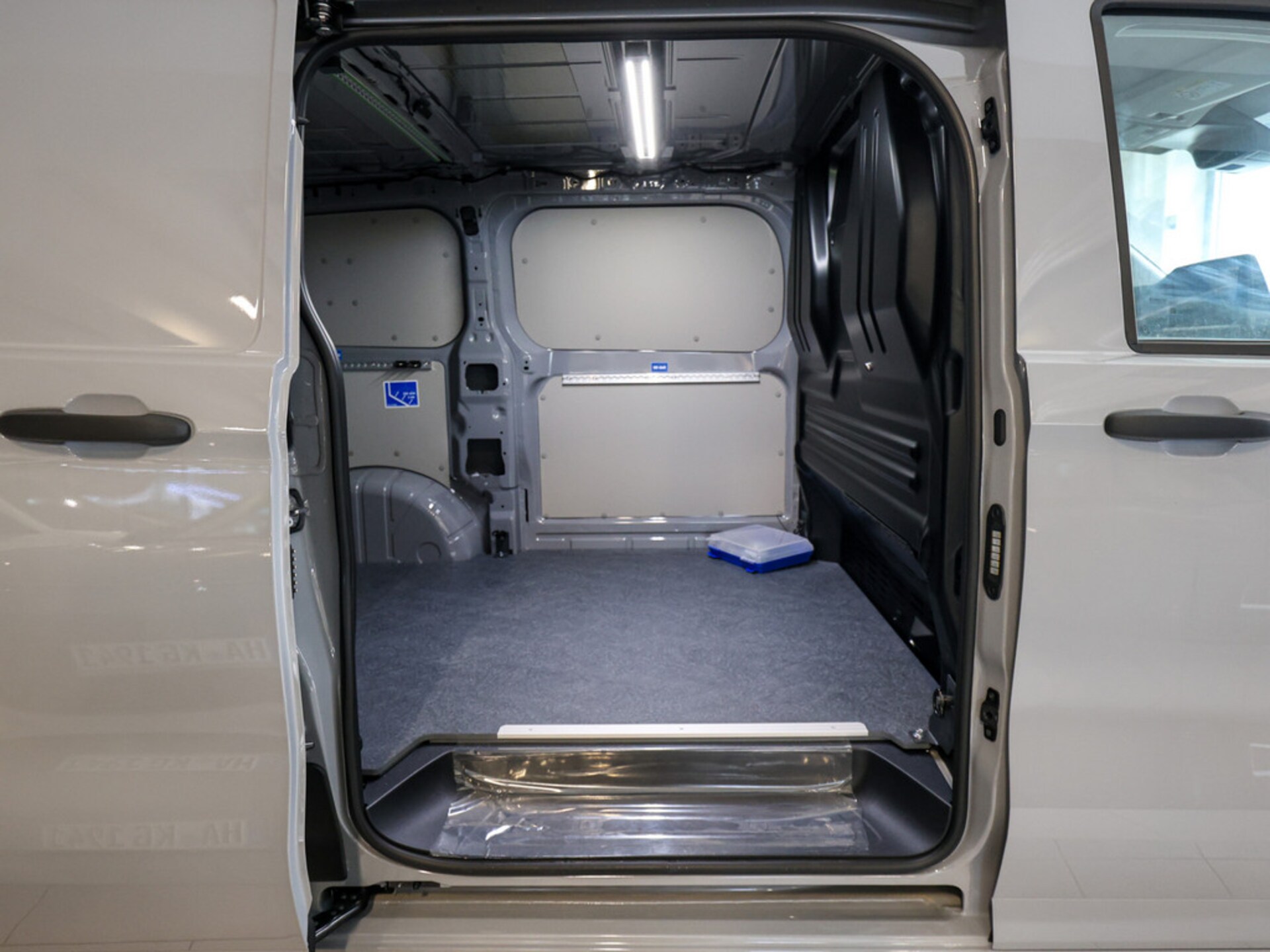 Volkswagen Transporter Kasten kurzer Radstand