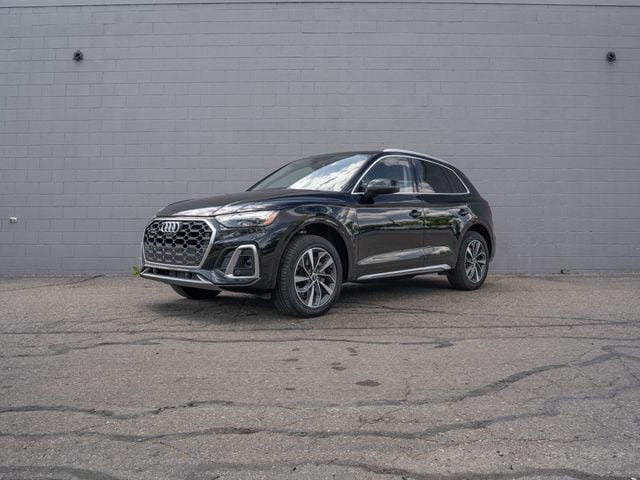 Photo of 2023 Audi Q5