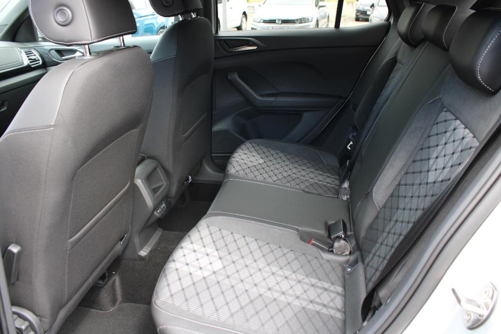 Volkswagen T-Cross – Bild 9