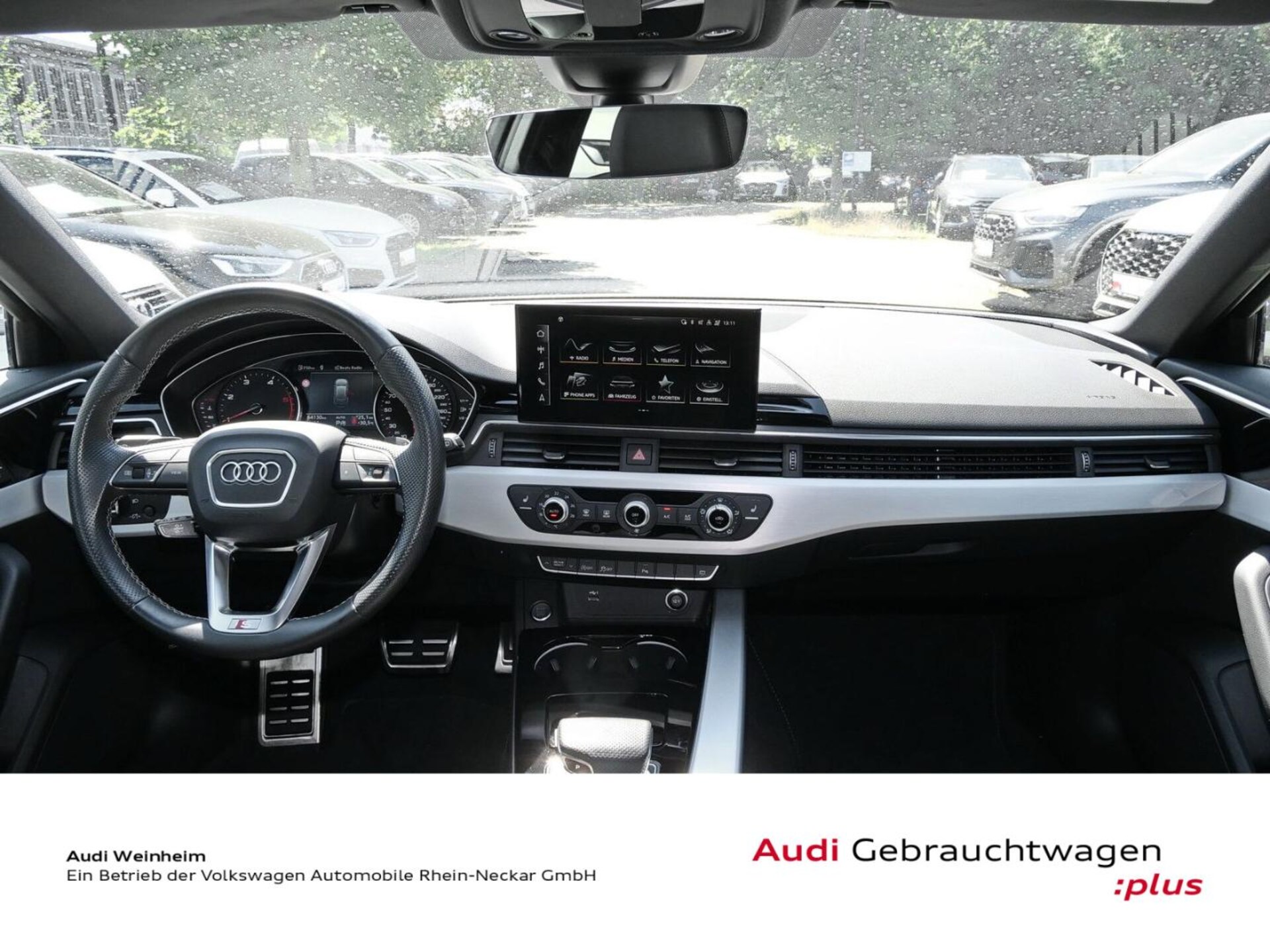 Audi A4 Avant S line