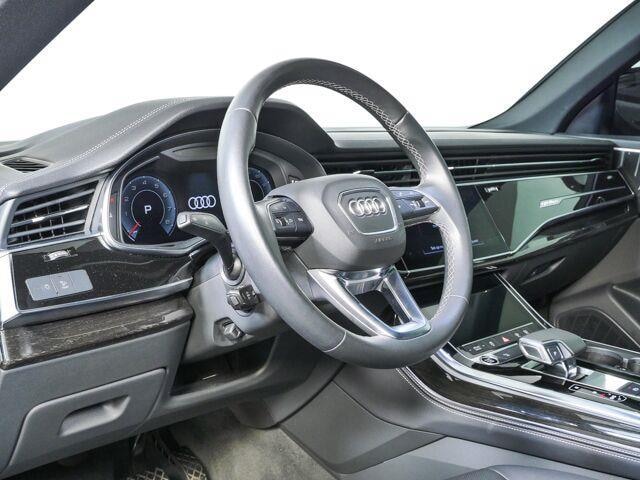 2023 Audi Q8