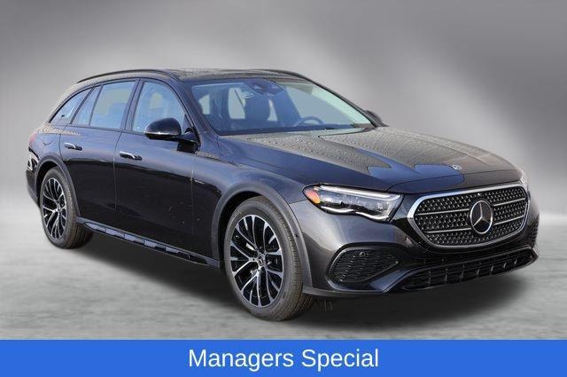 Photo of 2025 Mercedes-Benz E 450