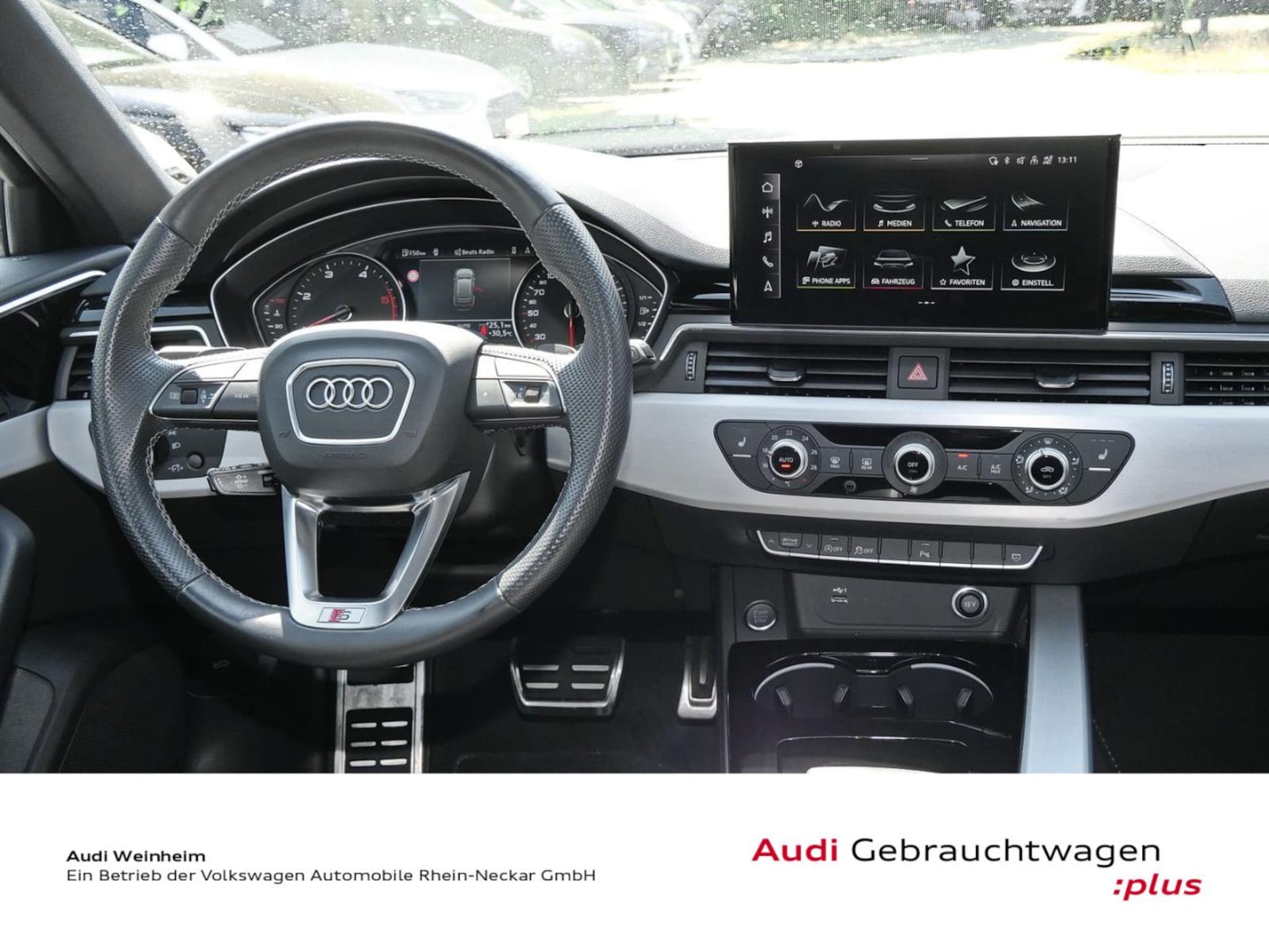 Audi A4 Avant S line