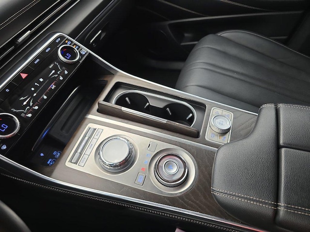 2024 GENESIS GV80 Standard - Photo 25