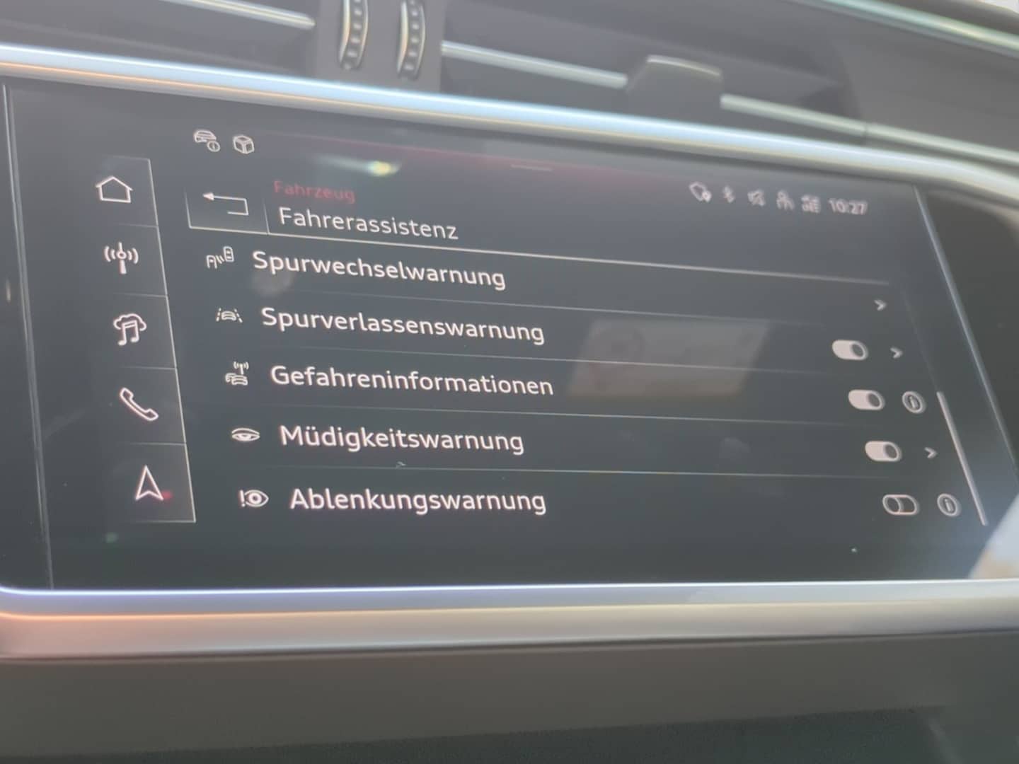 Bild über Audi S6 Avant TDI quattro tiptronic - für weitere Informationen kontaktieren Sie den Audi Partner