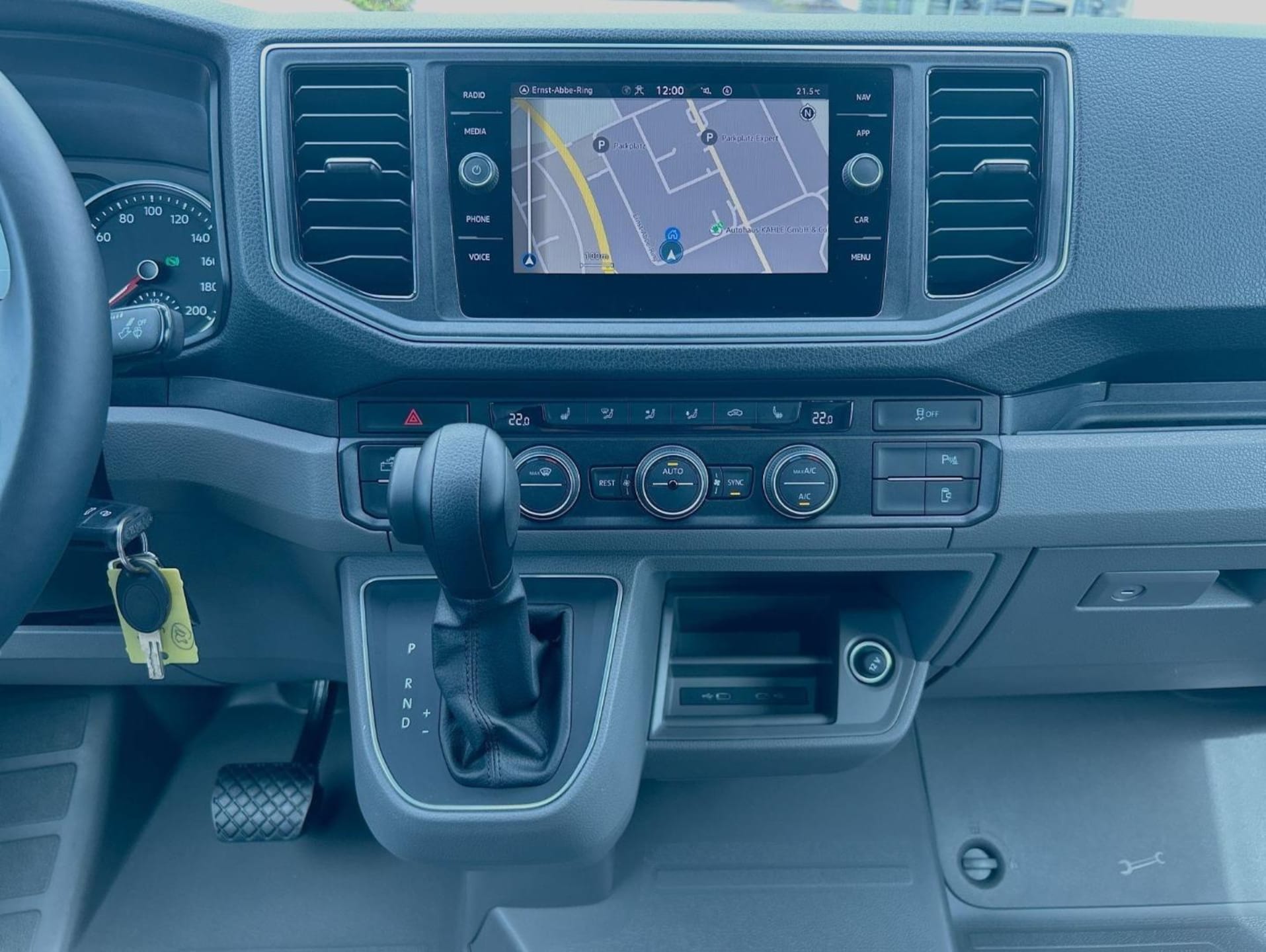 Volkswagen Grand California 680
