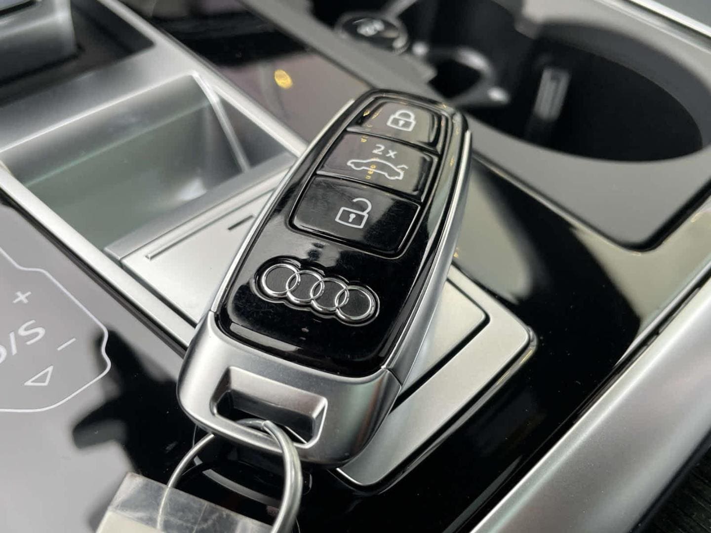 2025 Audi Q7 Premium Plus - Photo 43