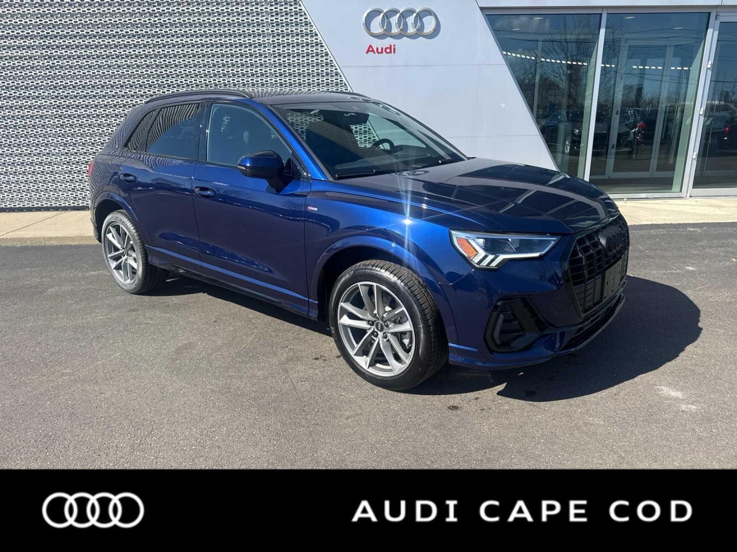 2023 Audi Q3 45 TFSI S Line Premium Plus quattro's photo