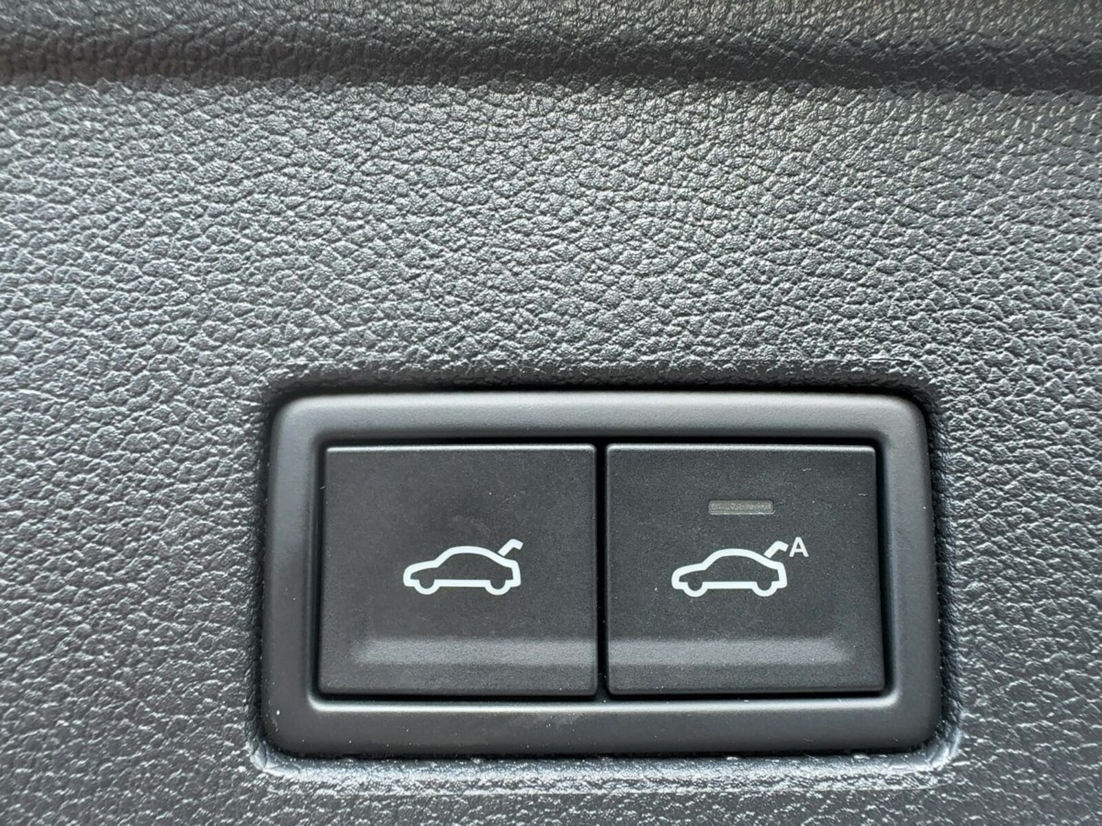 Volkswagen Touareg – Bild 16