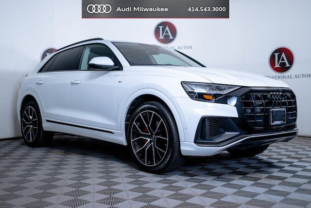 Photo of 2023 Audi Q8