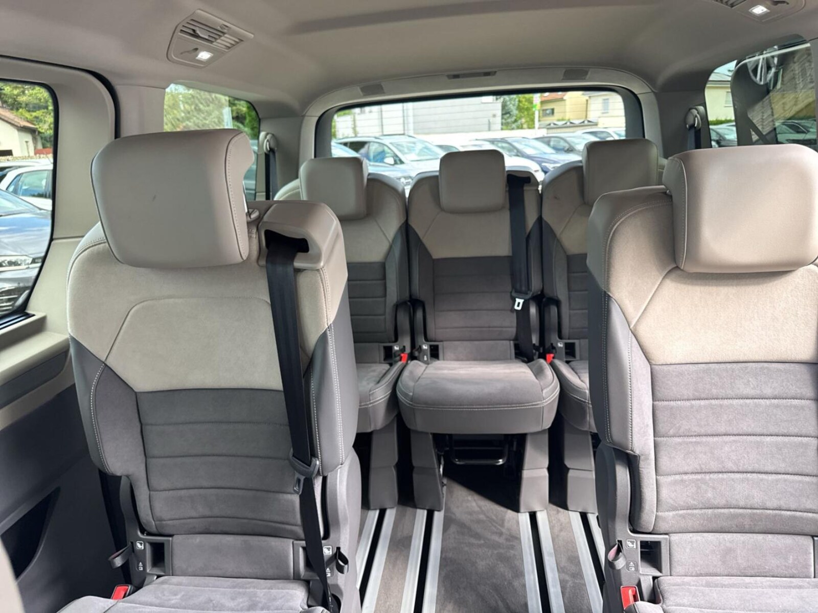 Volkswagen Multivan Langversion – Bild 10