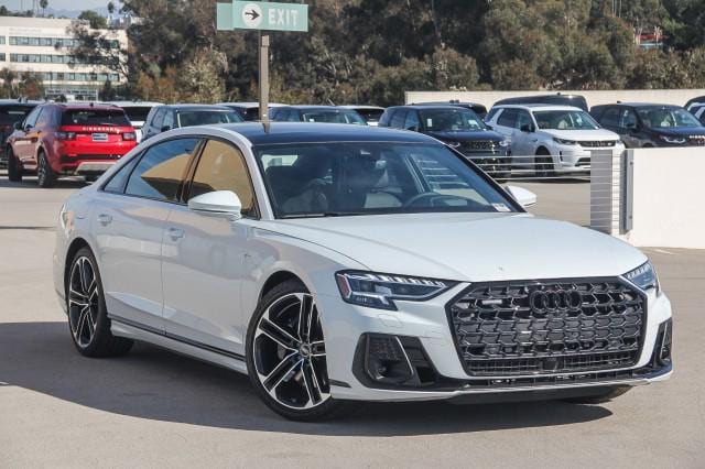 2025 Audi A8