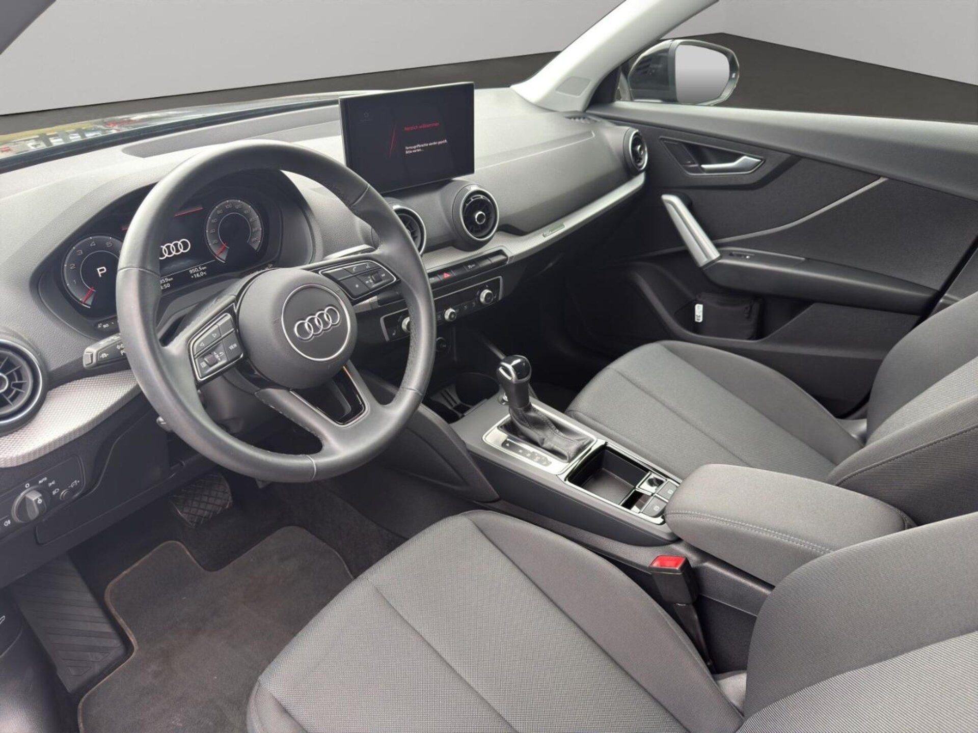 Audi Q2 Advanced