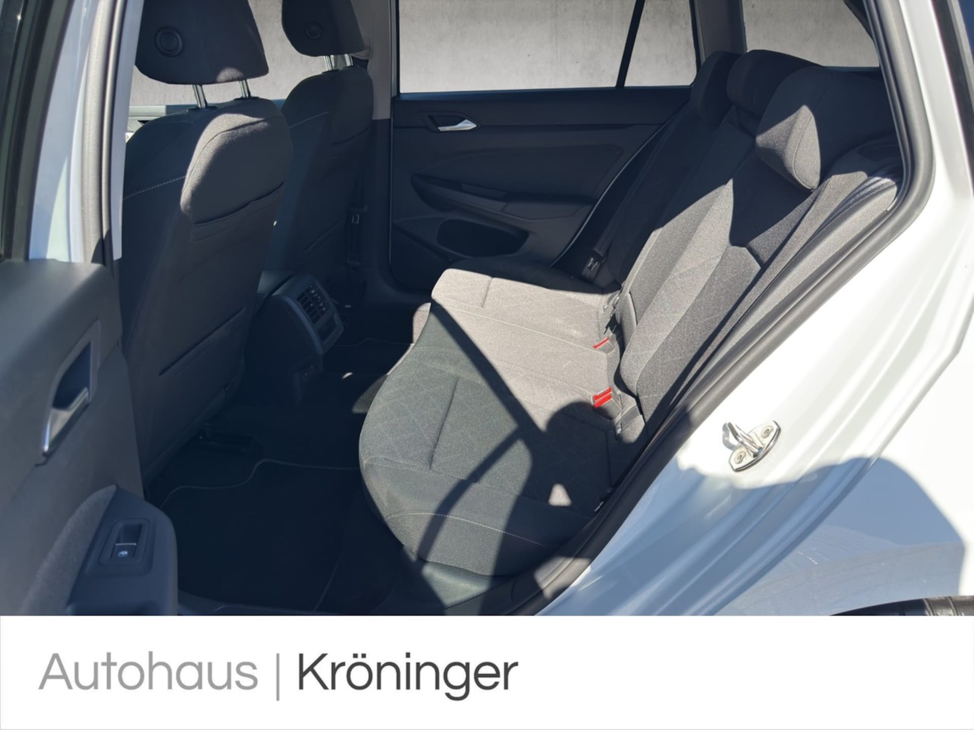Volkswagen Golf Variant Life
