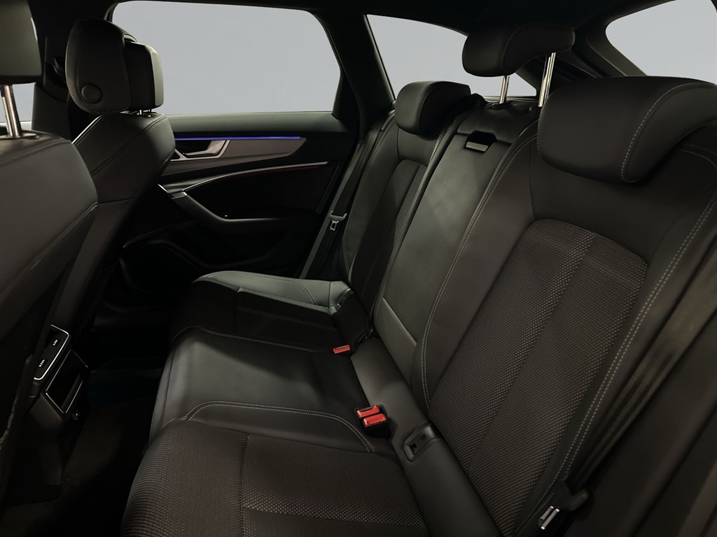 Bild som visar Audi A6 Avant A6 Avant 40 TDI quattro S line 204 hk S tronic - för mer information kontakta din Audi Partner