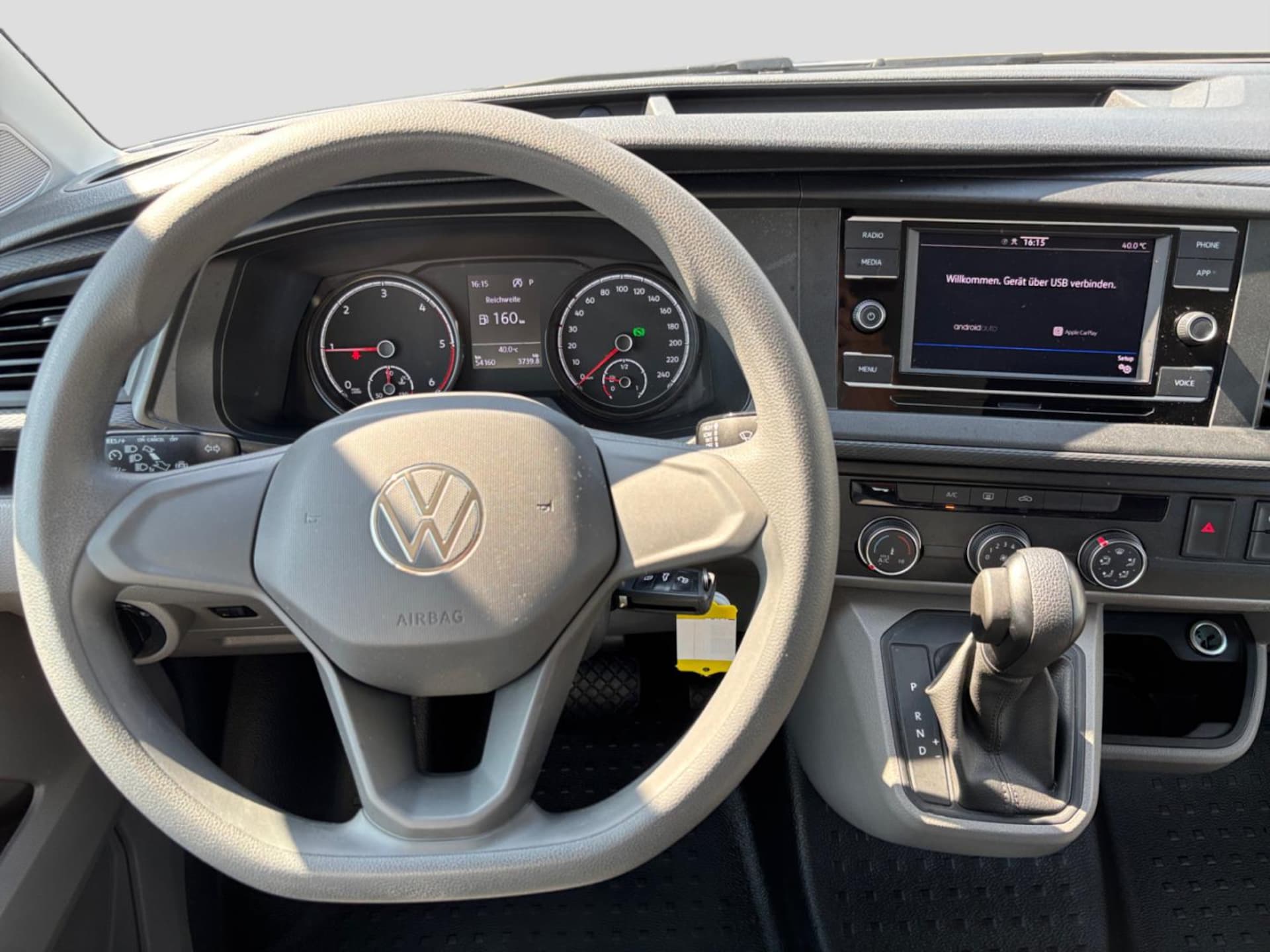 Volkswagen T6.1 Transporter Kombi kurzer Radstand