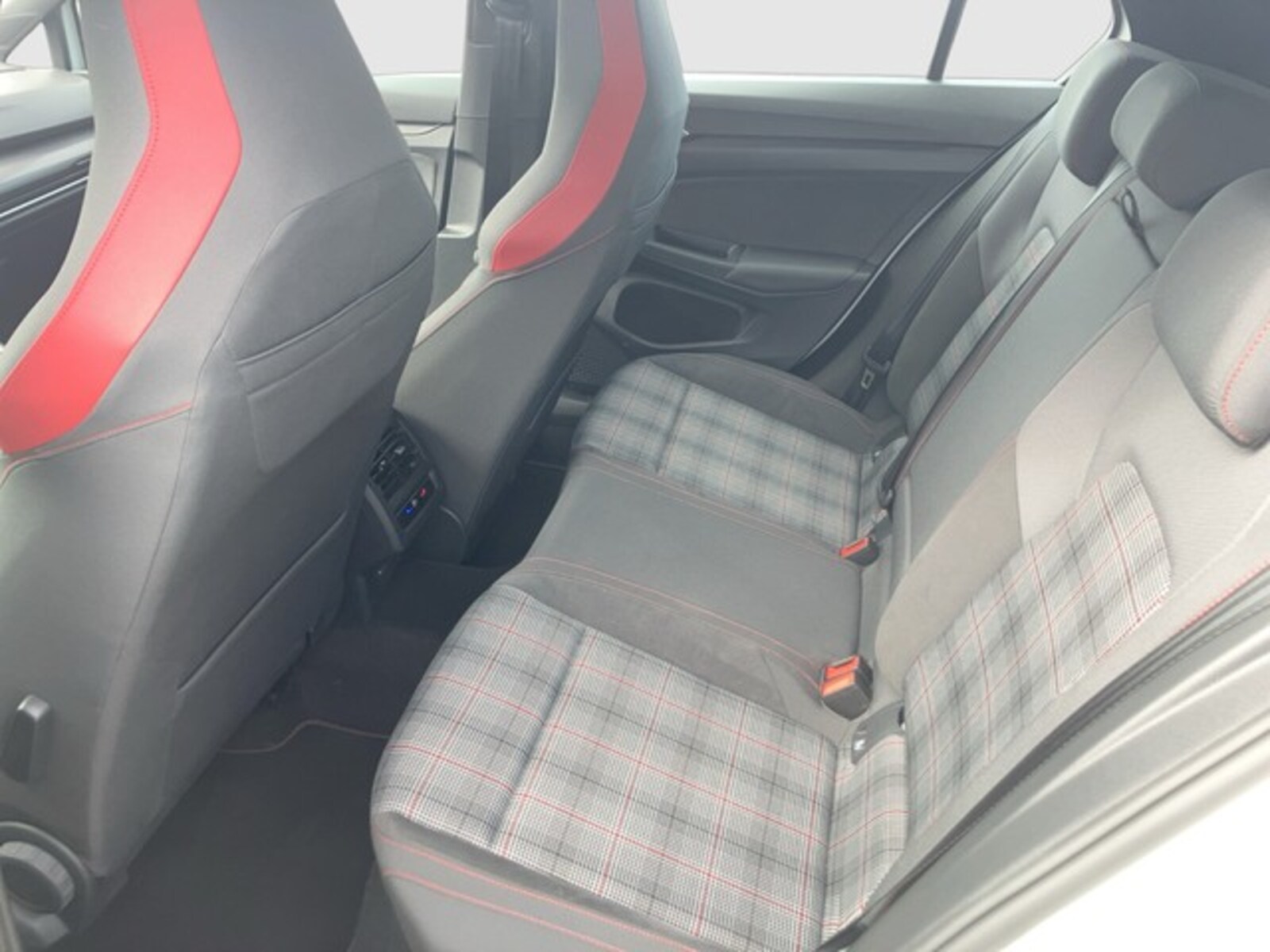Volkswagen Golf – Bild 11