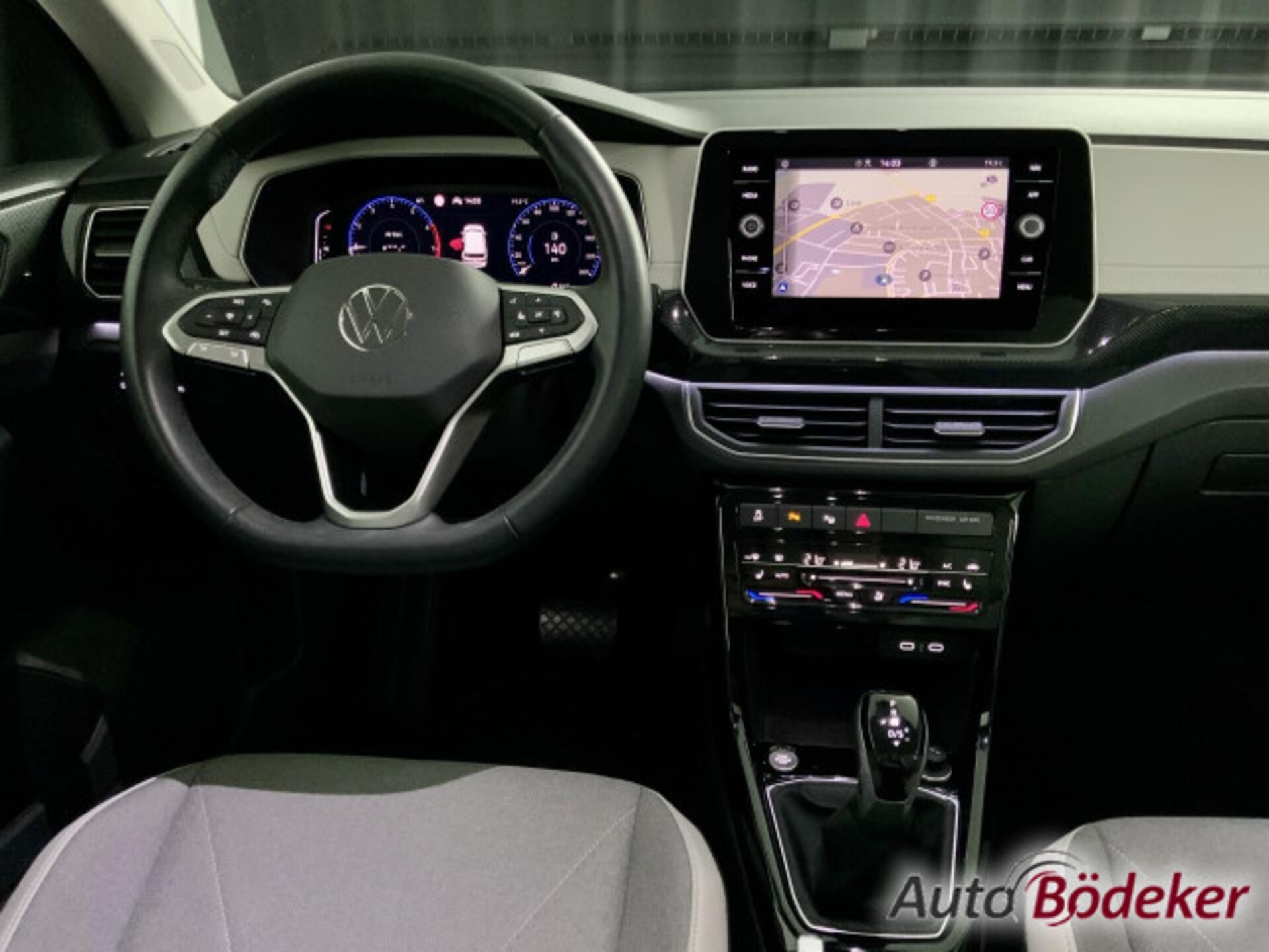 Volkswagen T-Cross Style