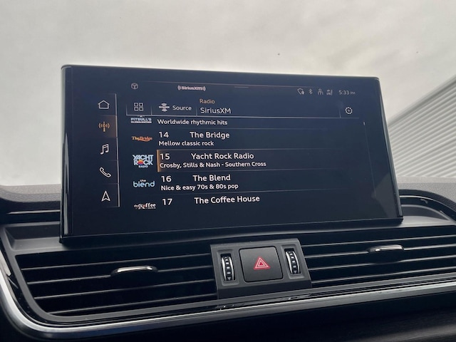 2023 Audi Q5 Premium - Photo 32