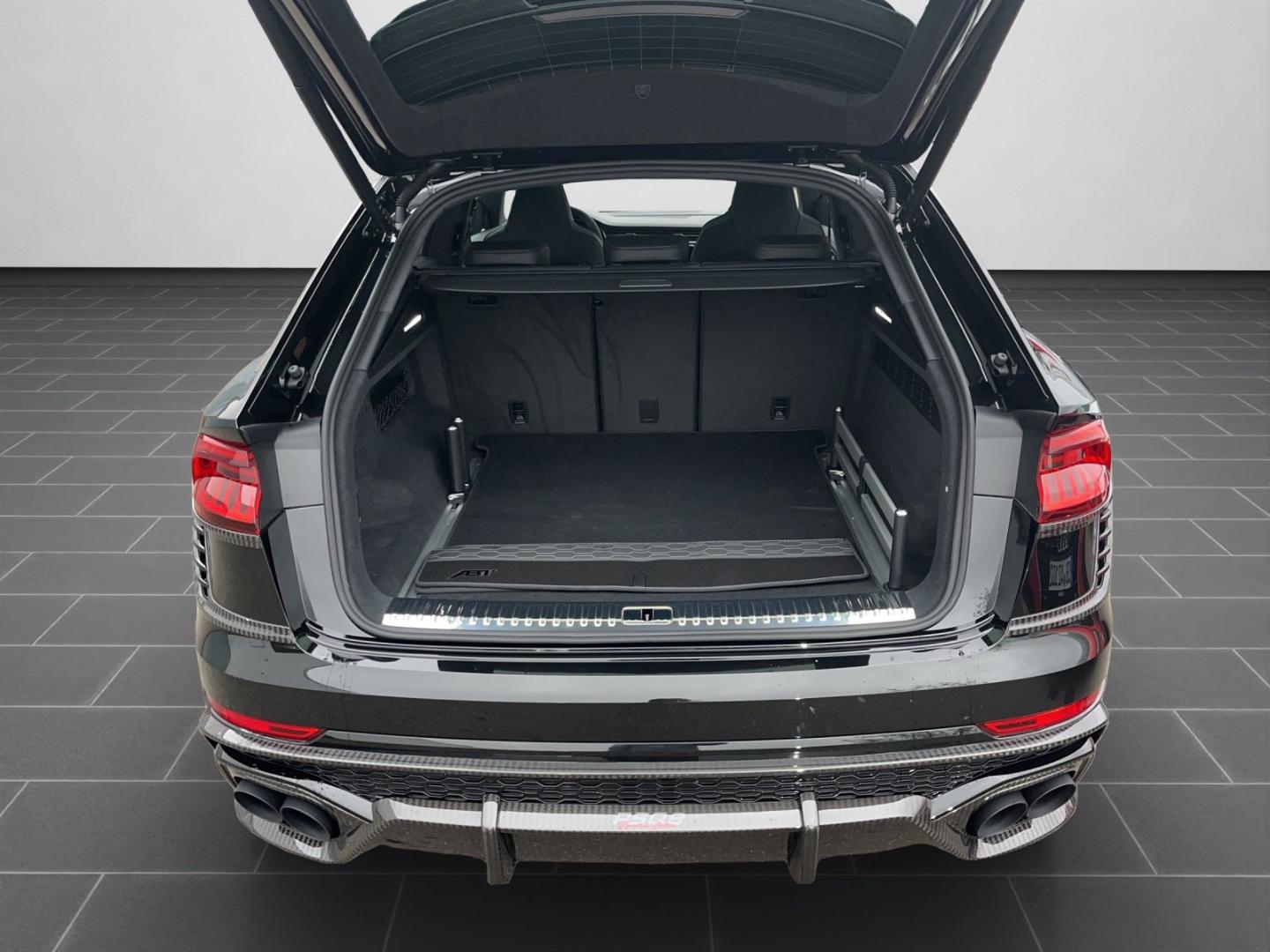 Audi RS Q8 SUV