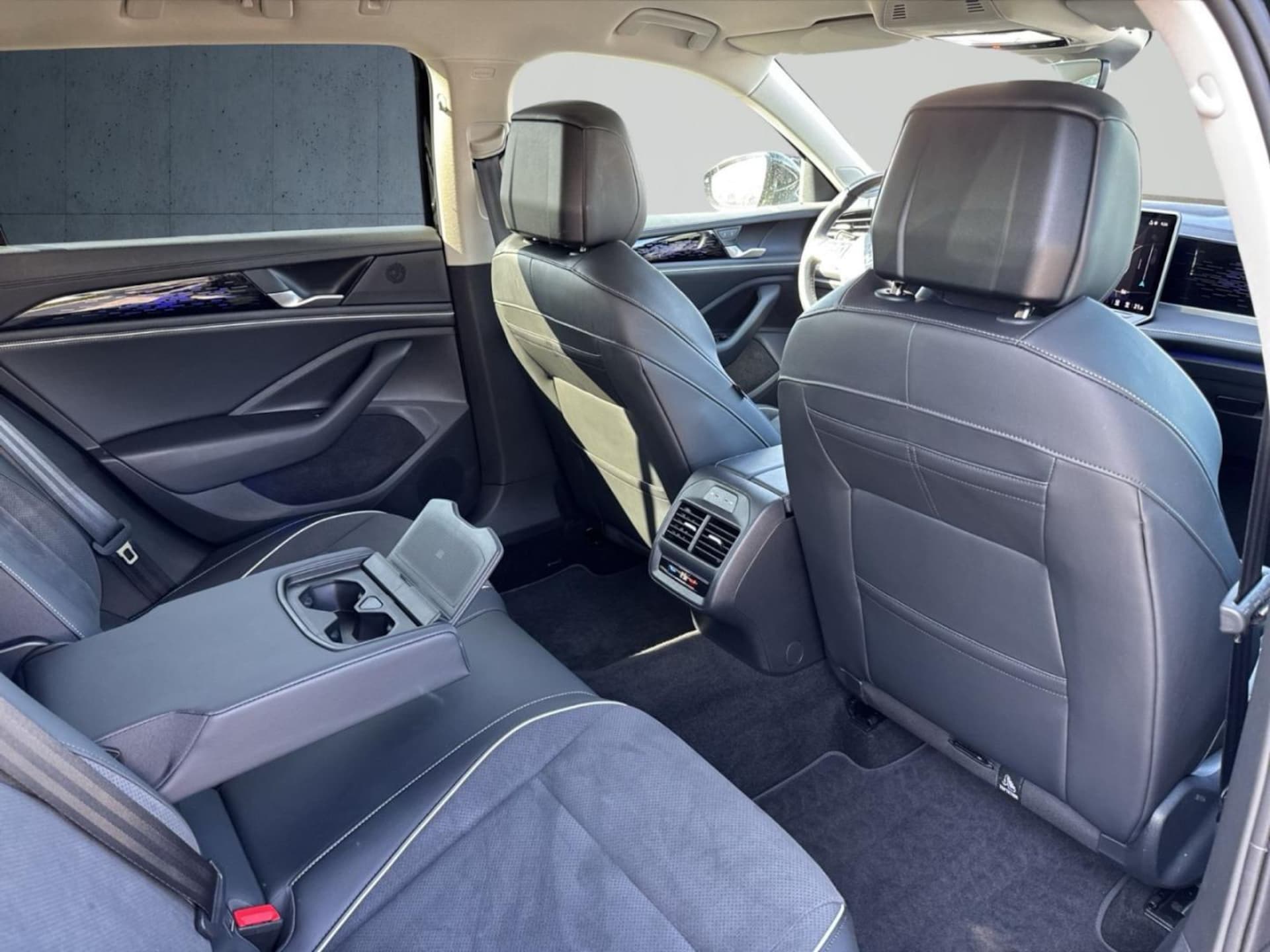 Volkswagen Passat Business