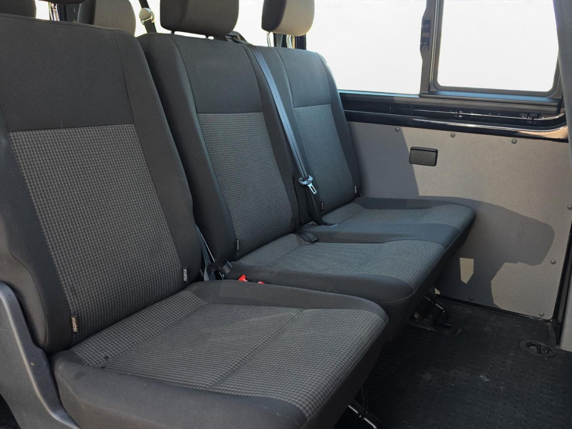 Volkswagen T6.1 Transporter Kombi kurzer Radstand