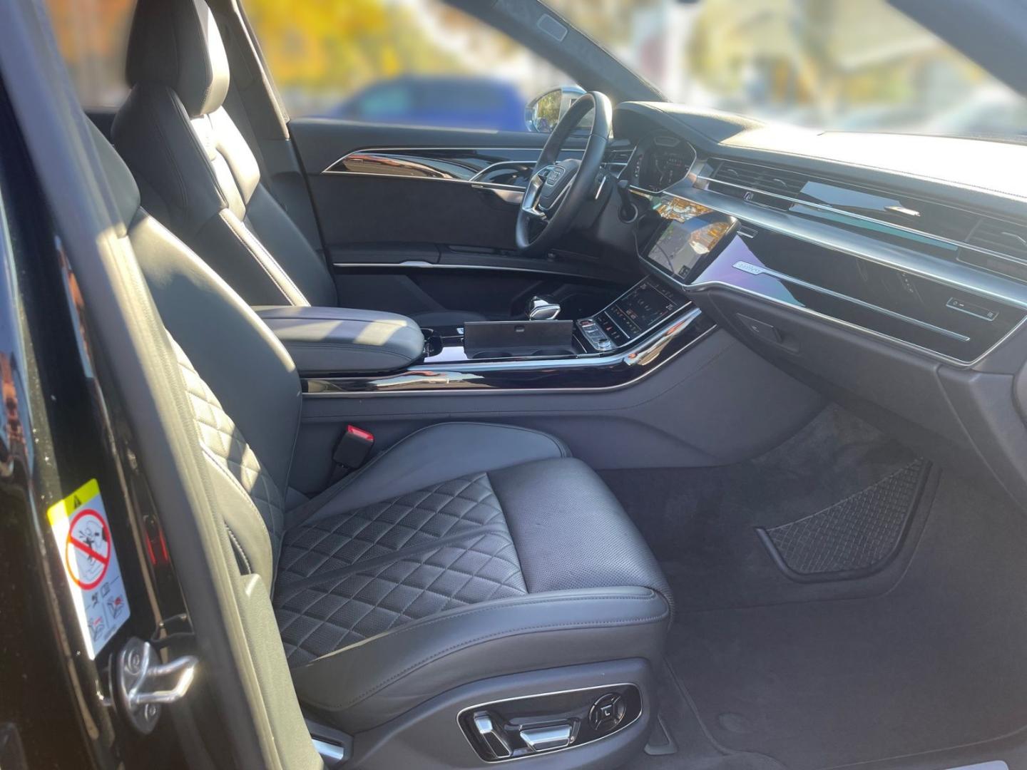 Image about Audi S8 TFSI quattro tiptronic