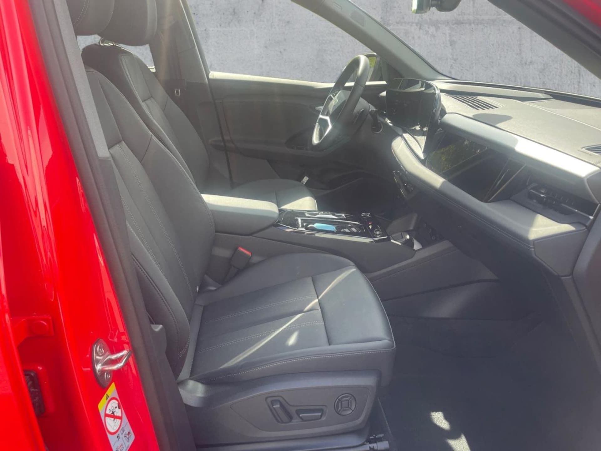 Audi Q6 SUV e-tron