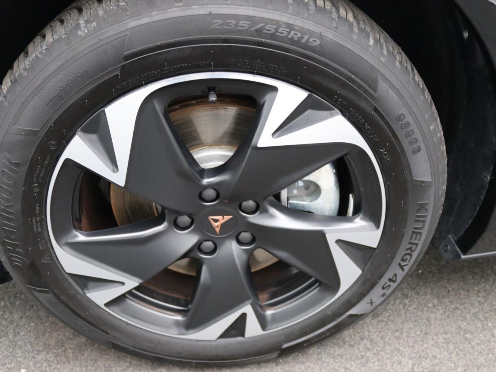 CUPRA Tavascan – Bild 16