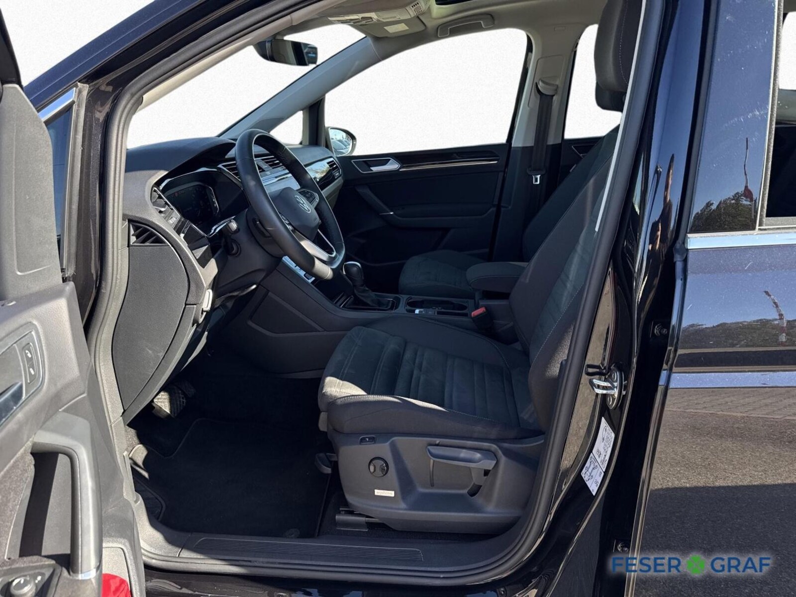 Volkswagen Touran – Bild 11