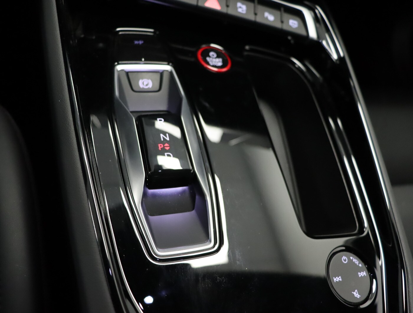 Image about Audi e-tron GT e-tron quattro